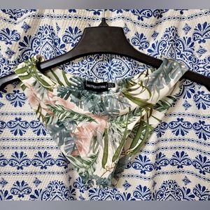 The cutest swim set!